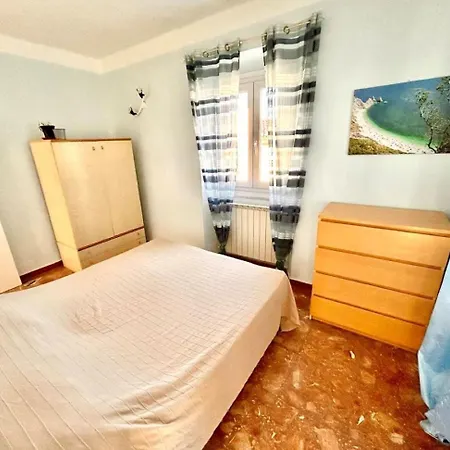 Pisolo - Quadrilocale In Centro A Con Vista Mare E Servizio * Numana