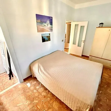 Pisolo - Quadrilocale In Centro A Con Vista Mare E Servizio * Numana